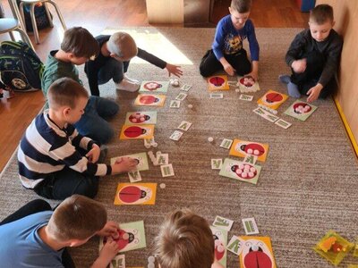 "Beruščí stezkou"