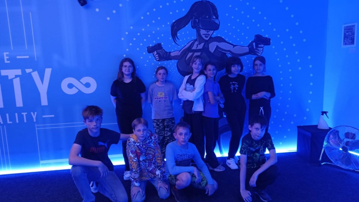 Laser game