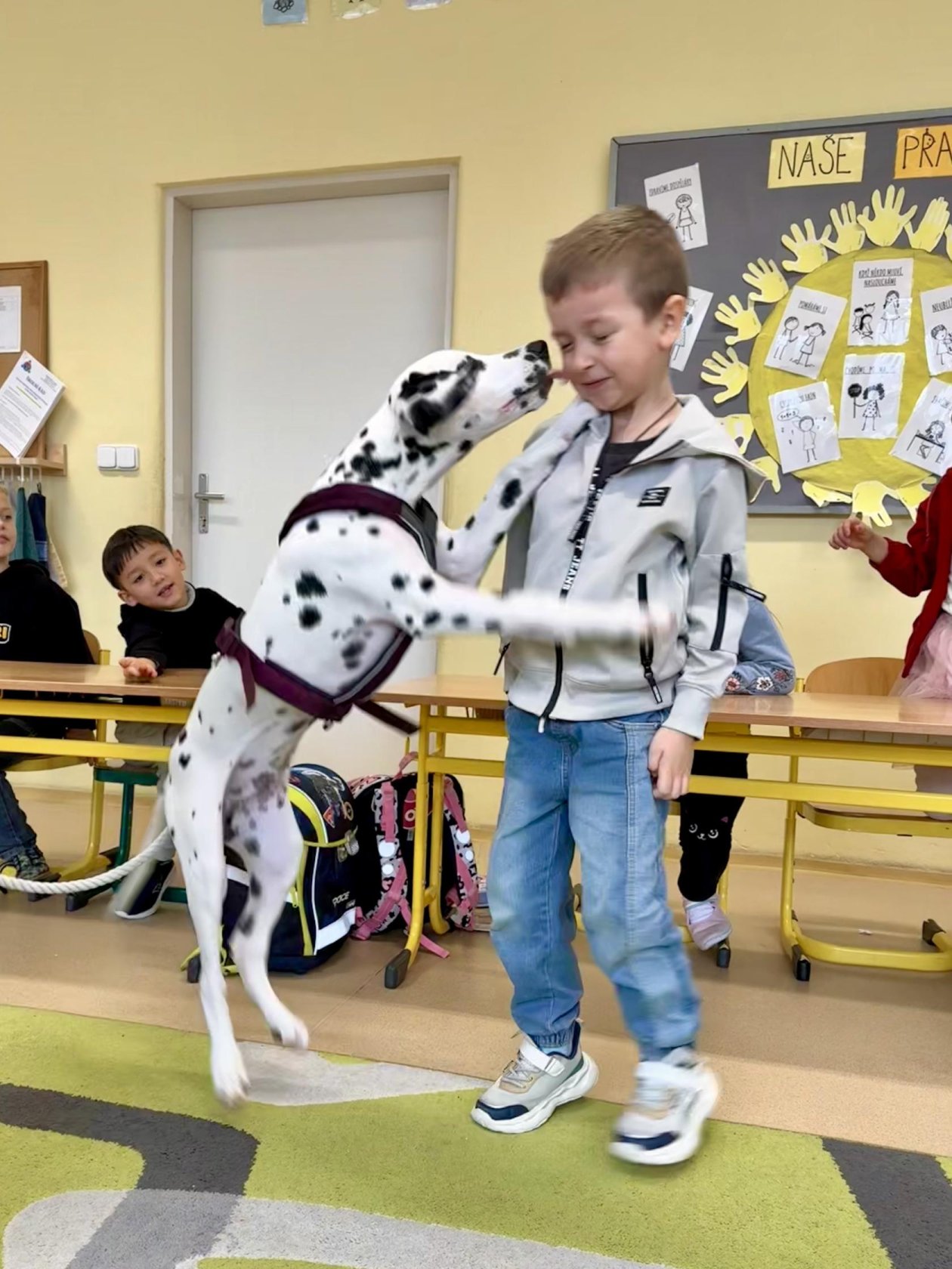 Puntíkatá návštěva v 1.B