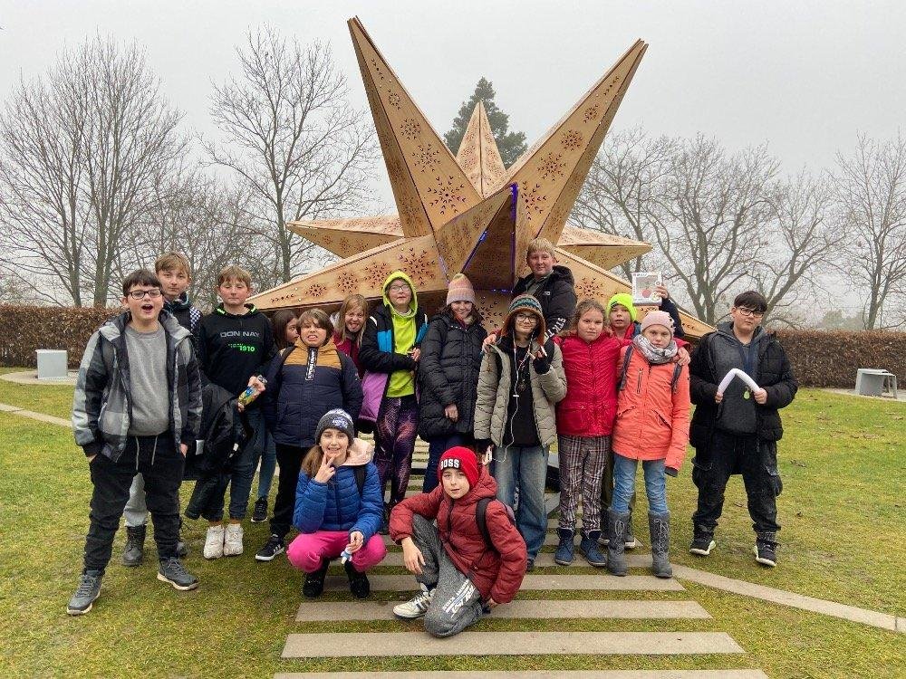 Cesta vesmírem a vánočními ulicemi Brna
