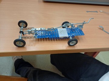 Stavíme, zkoušíme, přemýšlíme