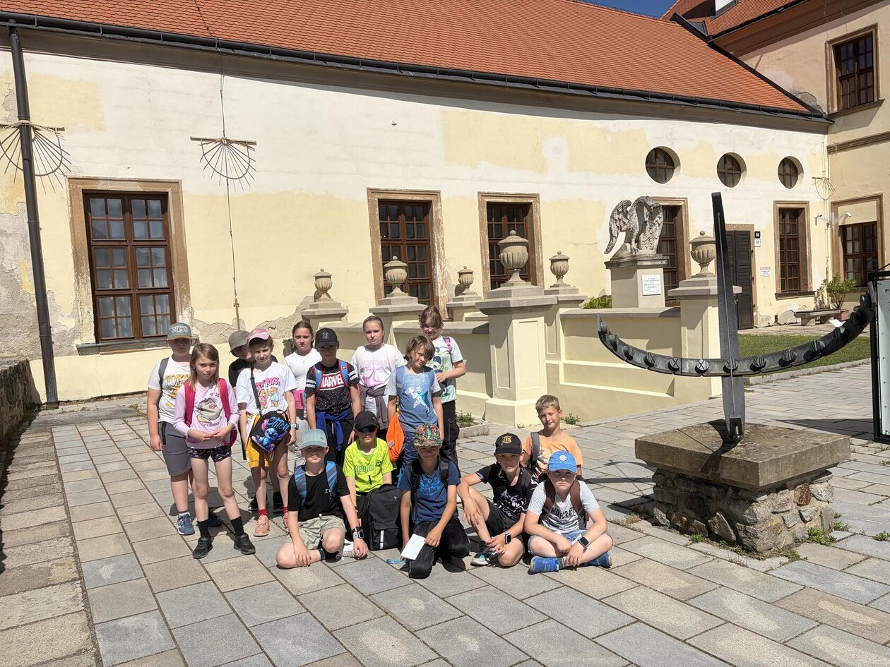 Po stopách královské pečetě, aneb putování napříč časem